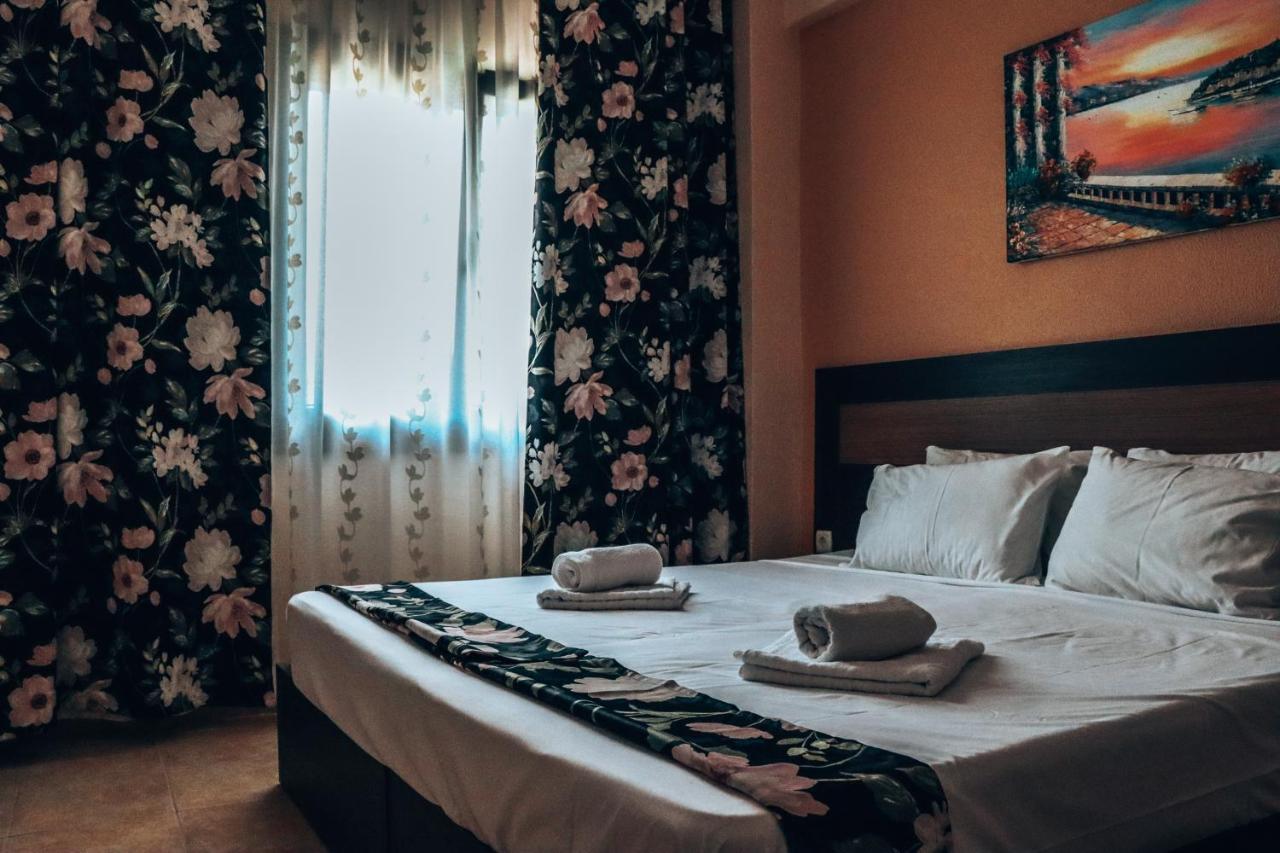 Liogerma Apartments Пефкохори Экстерьер фото